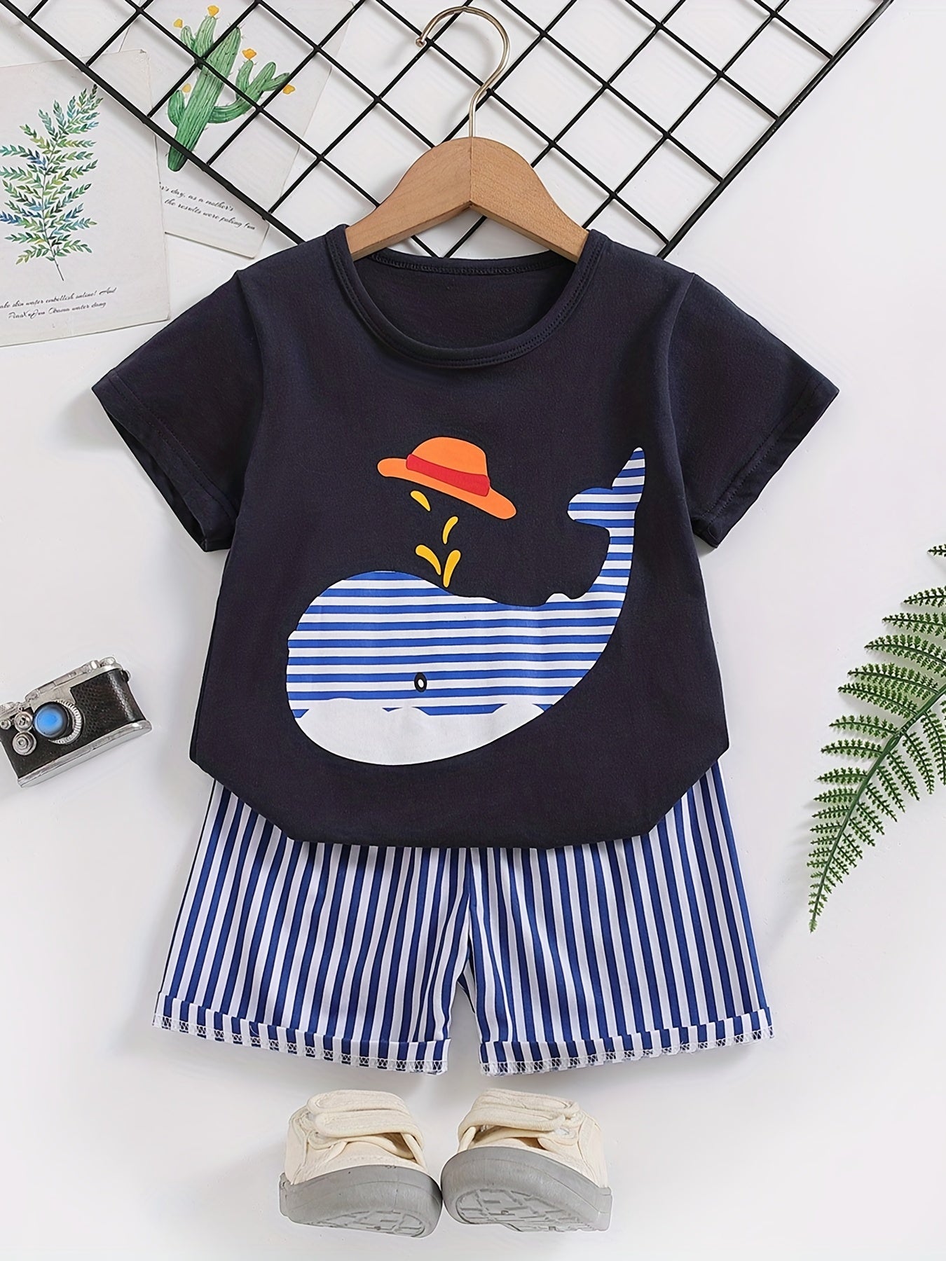 Cartoon Whale Casual Outfit